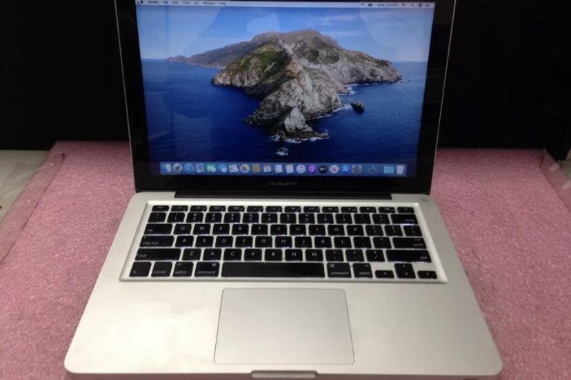 2012 MacBook Pro filled with tons of recording and video editing software $375