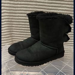 Black UGG Bailey Boots With Bows Size 7
