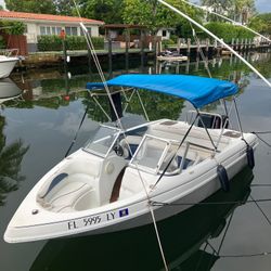 18’ Boat Star Craft