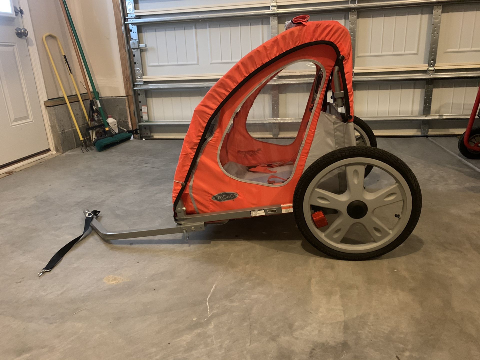 Bike trailer or Stroller