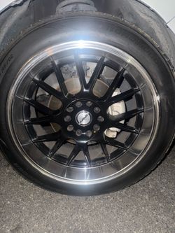Shift Alloy Wheel with Tire