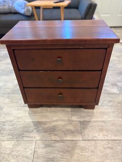 3-Drawer Wood Nightstand Bedside Table