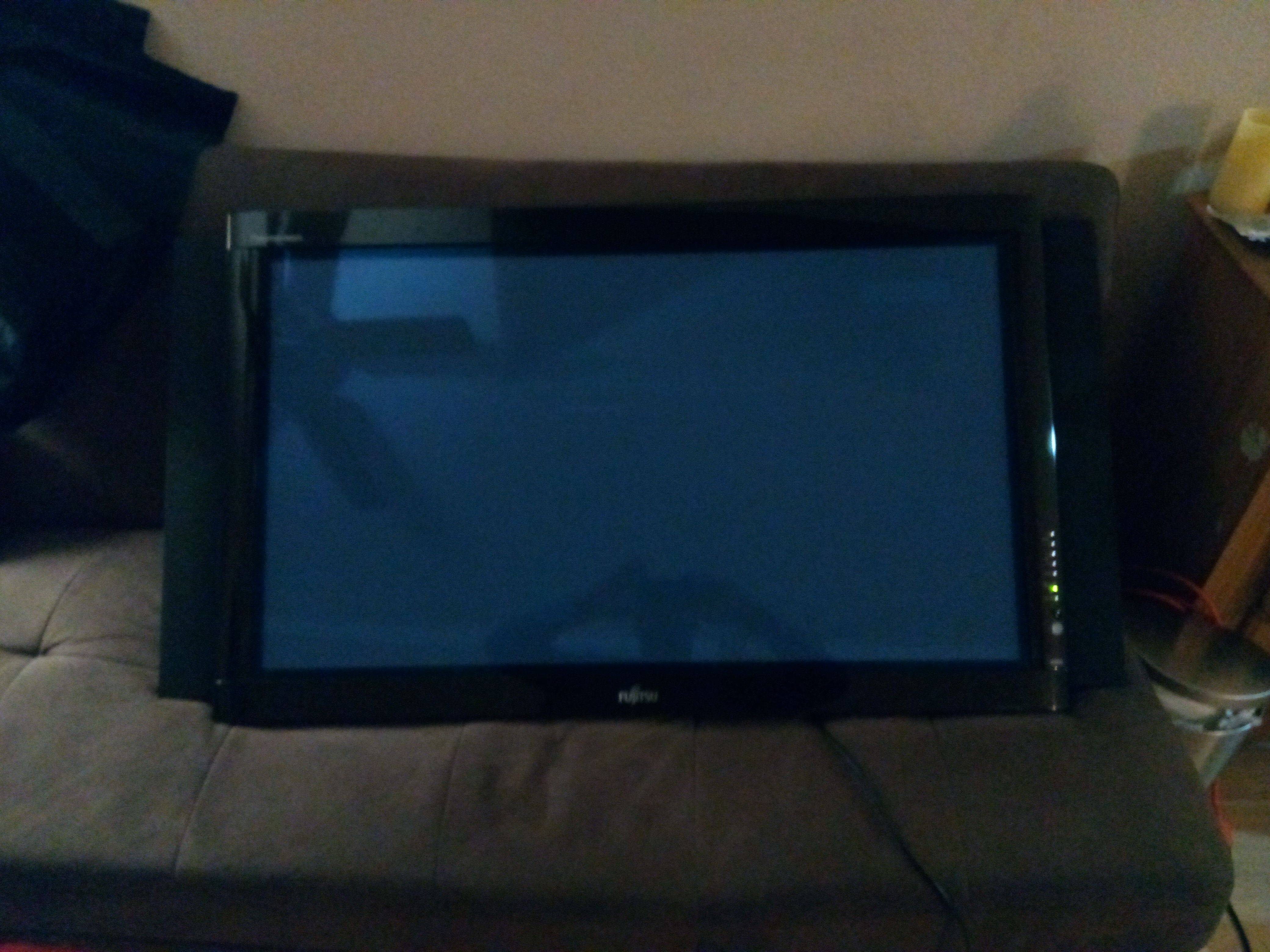 42" Fujitsu P42XTA51UB Plasma TV