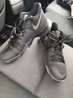 Kyrie 3