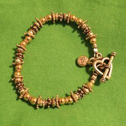 VINTAGE ELISA ILANA Silver Heart Charm Bracelet with Intricate Beads