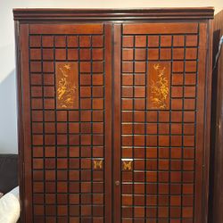 Antique China Cabinets 