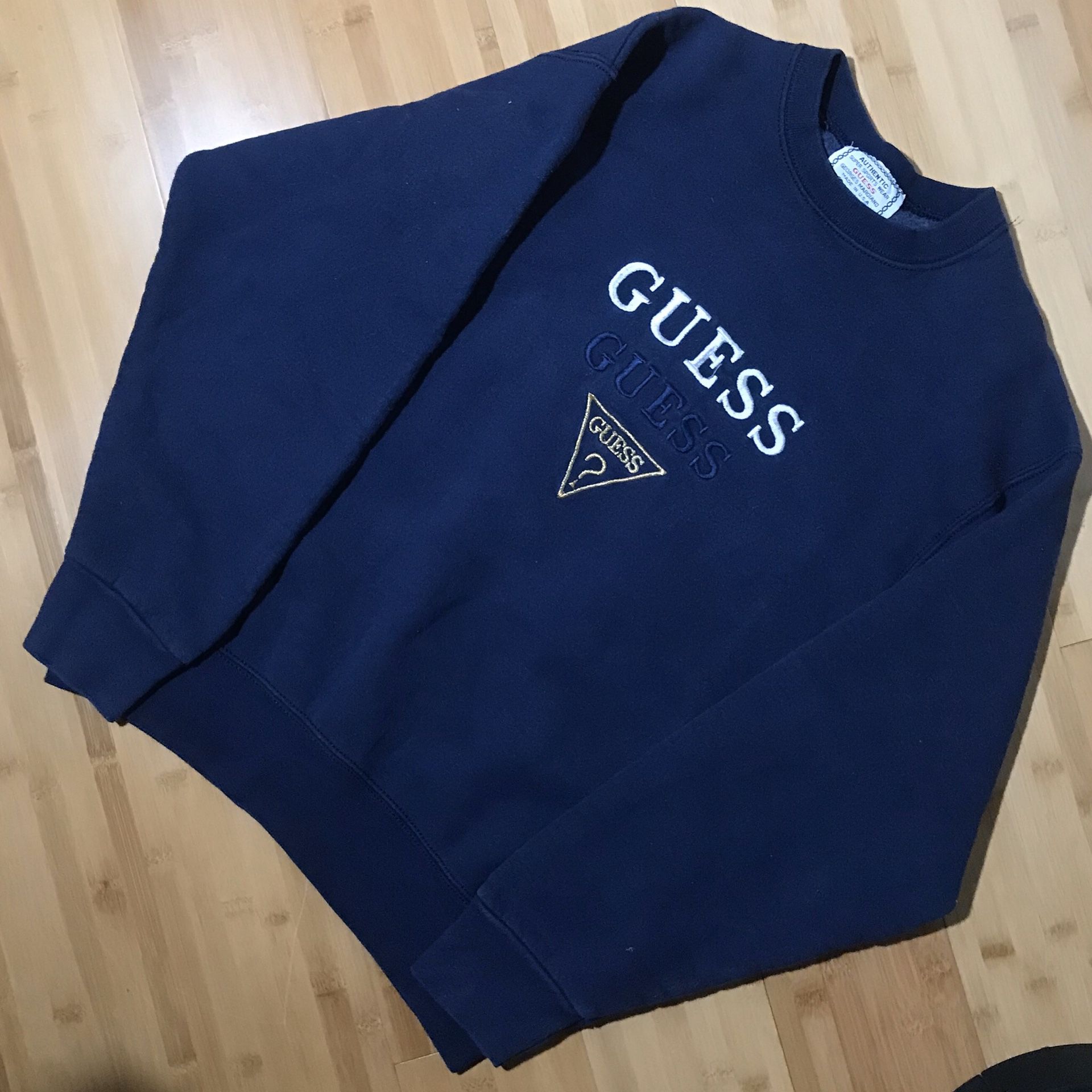 Vintage Embroidered Guess Crewneck