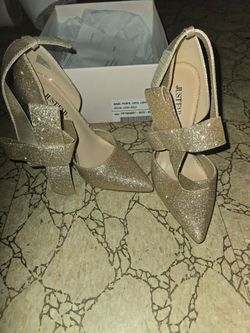 High heel shoes