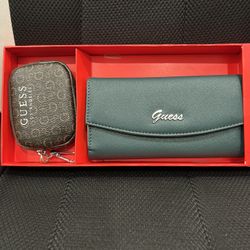 Guess Women’s Wallet