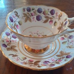 Tea cup& saucer "Golden Bramble"