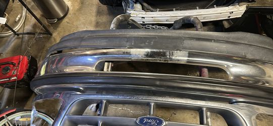 Grill & Bumper F150 Ford Truck 98