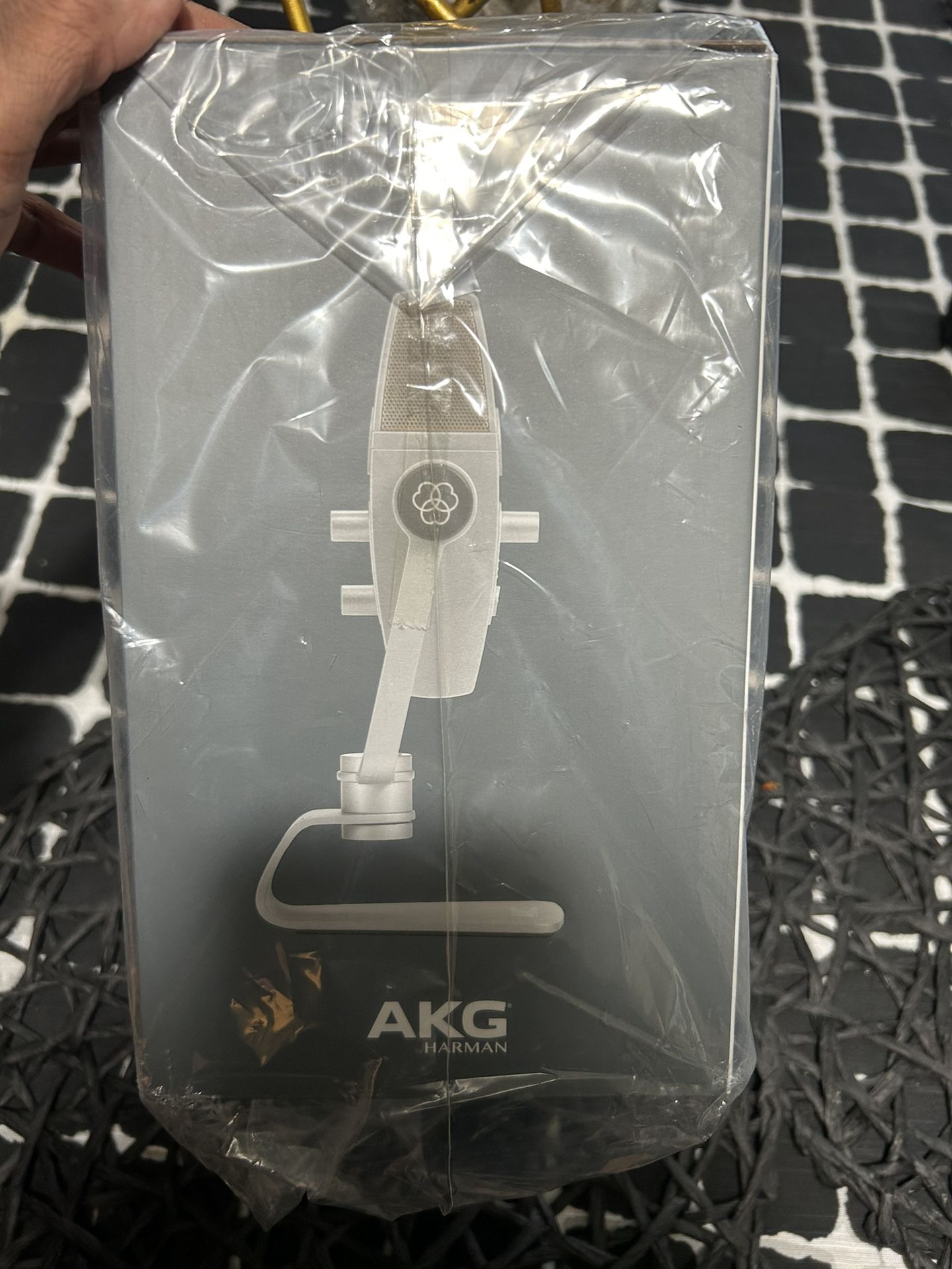 AKG C44-USB Lyra ASMR Recording Streaming USB Microphone Ultra-HD Mic