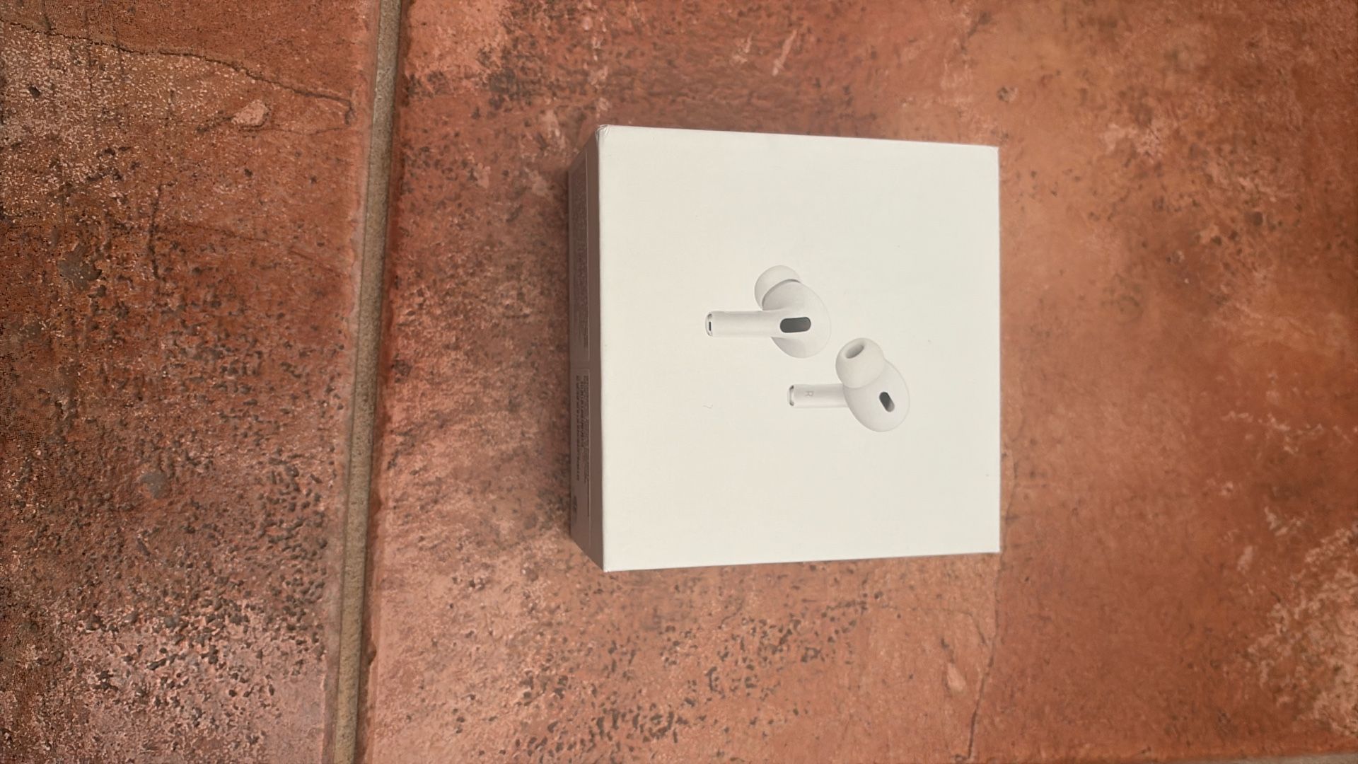 AirPod Pro 2s (sealed)