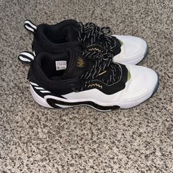Adidas Basketball Shoes Donavon Mitchell 