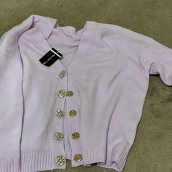 BEAUTIFUL CARDIGAN WITH BLING BUTTONS … NEW  SIZE SMALL BUT OVERSIZED STRETCHY 
