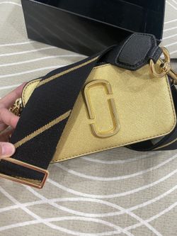 Marc Jacobs Snapshot 