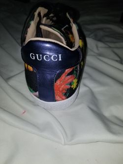 Gucci flower shoes