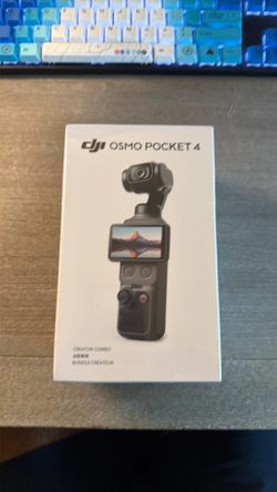DJI Osmo Pocket 4 Creator Combo