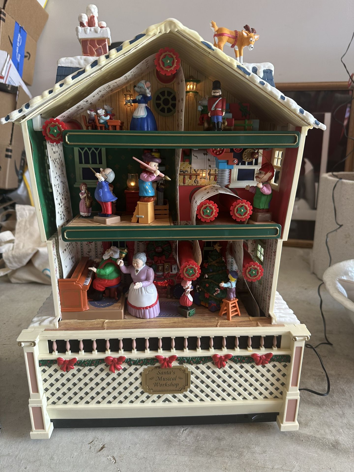 1995 Vintage Mr Christmas Santa’s Musical Workshop