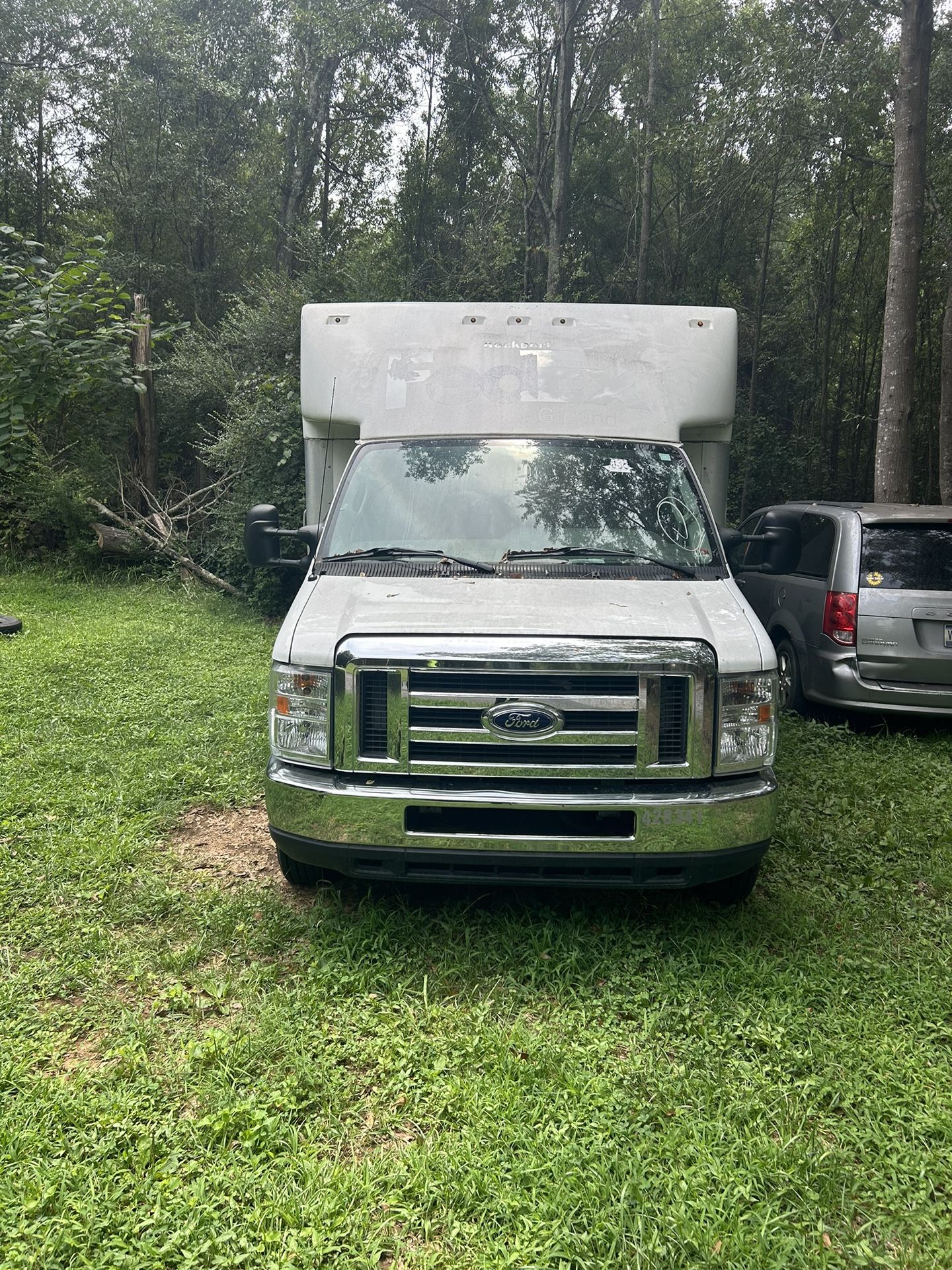 Ford E-350