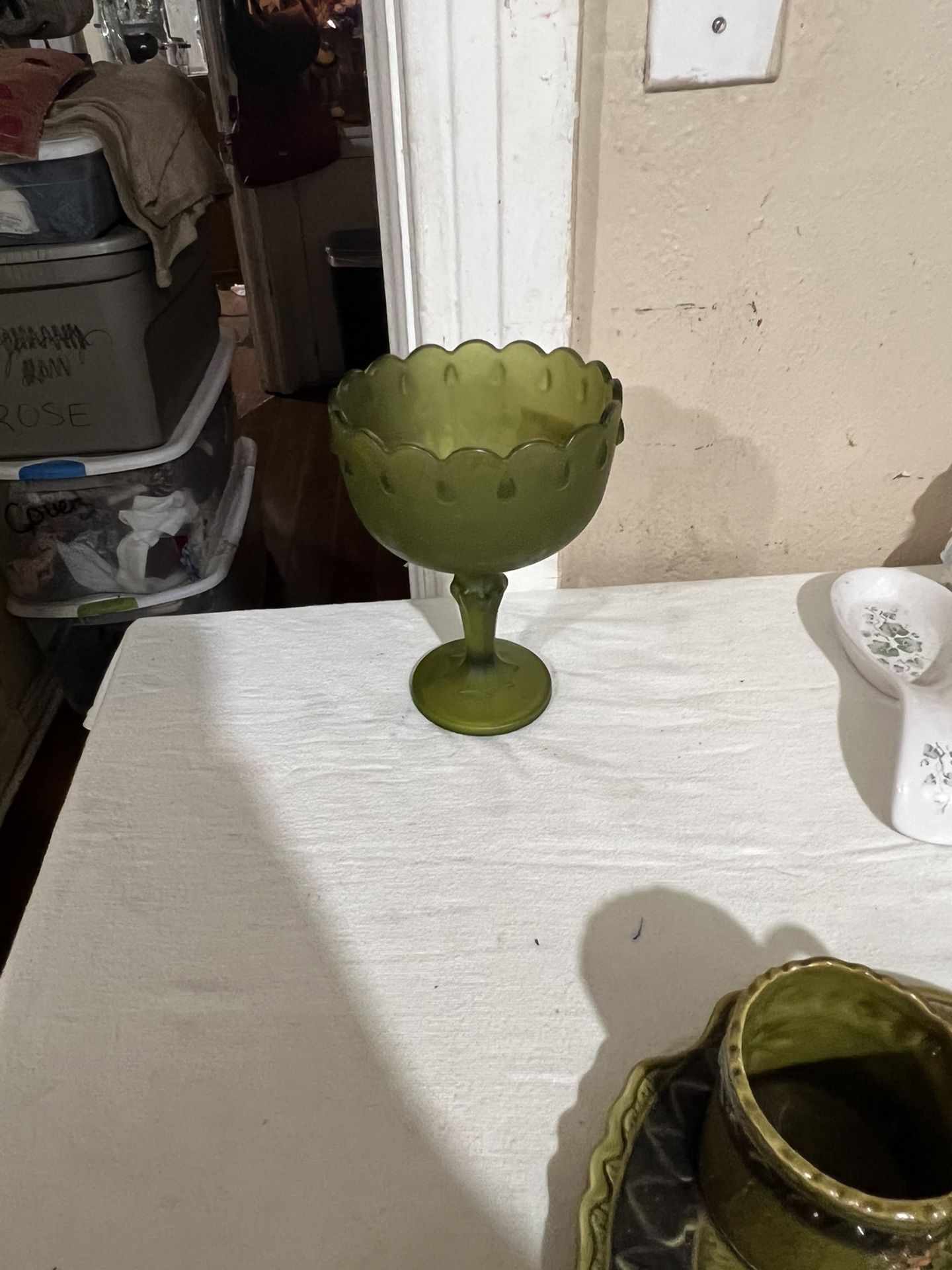 Vtg Small Fruit Bowl Avocado Green Depression And Frosted  Glass 