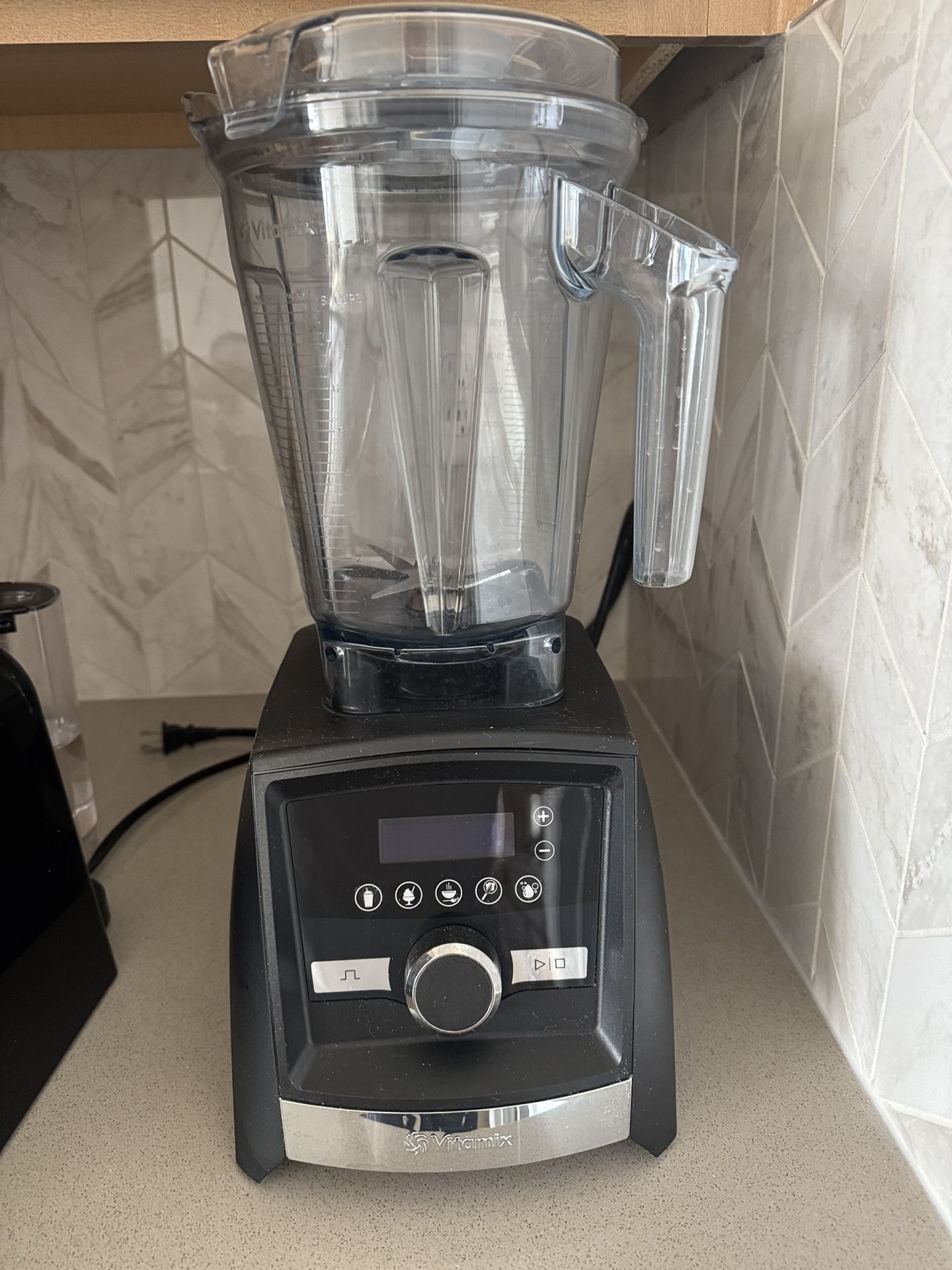 Vitamix Ascent Blender