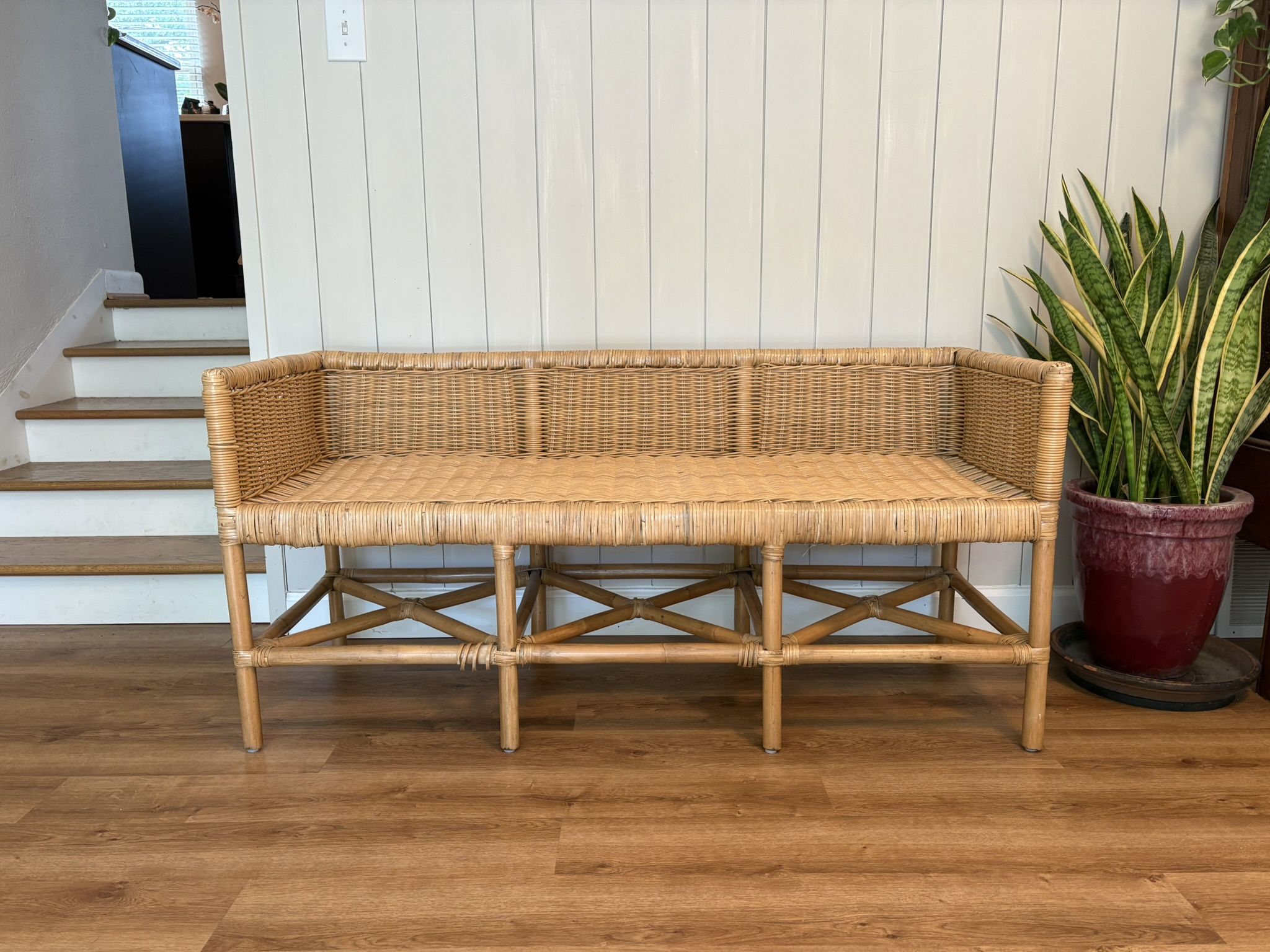 Wicker bench