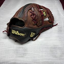Wilson A2K Pro Stock Select DP15 11.5 Baseball Glove Red Brown/black RHT Used 