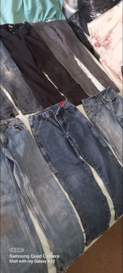 In excellent clean condition boy's clothes size 10,11,12 years old lots of pants, shirt and more, all for $35