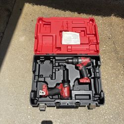 Milwaukee M18 Impact Driver And Hammer Drill 