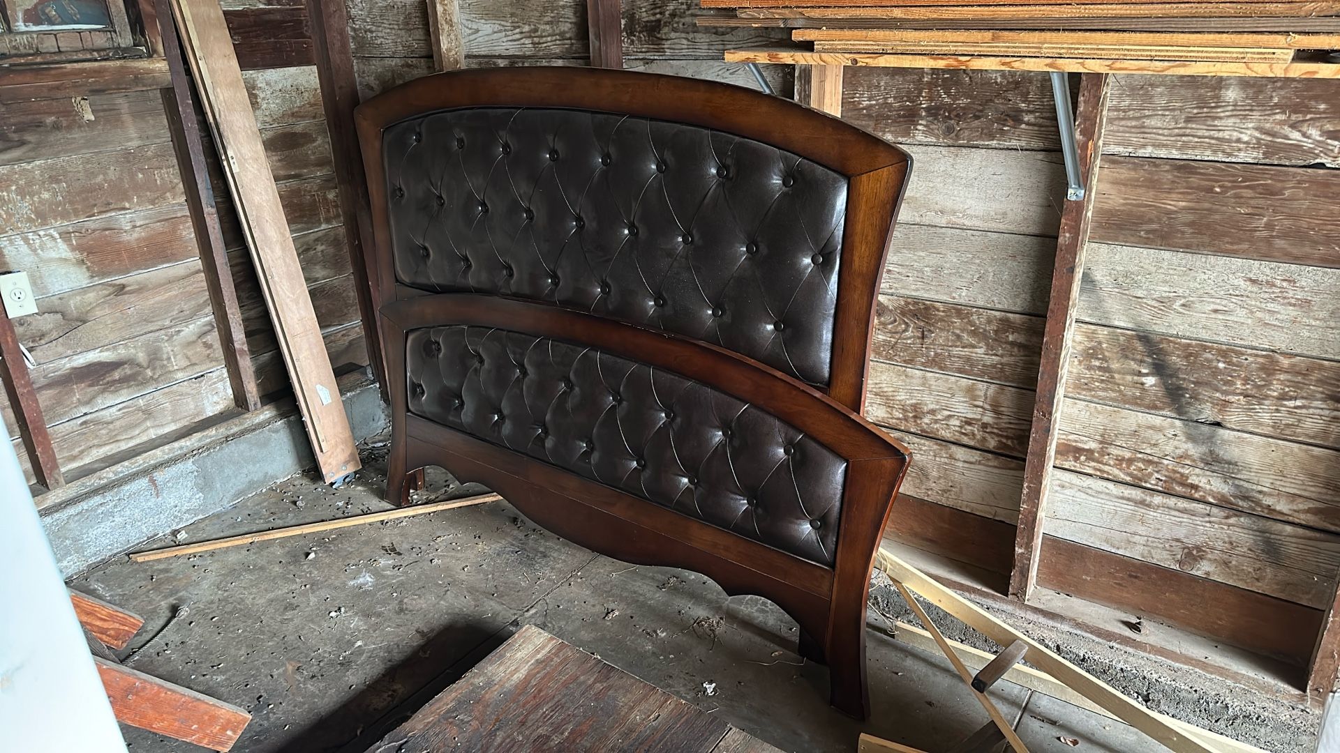 Wood And Leather Bed