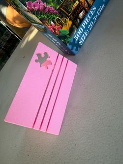 Puzzle Stand
