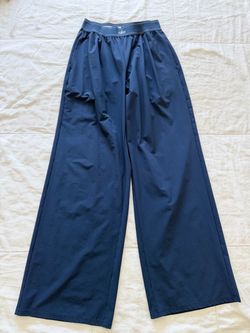 ALO pants