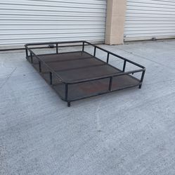 Cargo Metal Travel Roof Rack Basket 