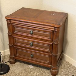 Queen Size Tommy Bahama Bedroom Set- $250 OBO