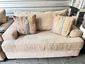 2 loveseats