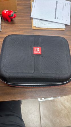 Nintendo Switch Traveler Deluxe Case