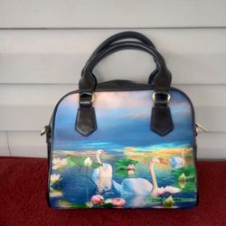 Print handbag