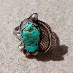 Super Pretty Ring, Vintage Turquoise.  Size 5.5 Asking $30. Please Message Me If You're Interested. 