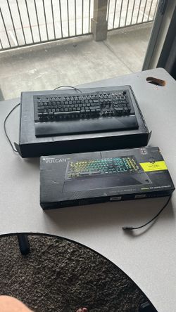 Roccat Vulcan PRO