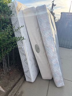 FREE - 1 Cal King mattress and 2 mattress support boxes