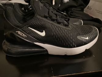 Nike Air Max 270