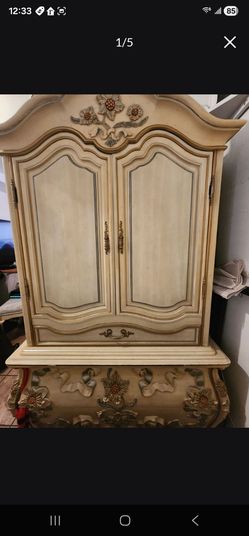 Cabinet drawer $150 // check my offers