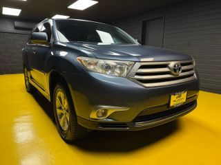 2013 TOYOTA HIGHLANDER
