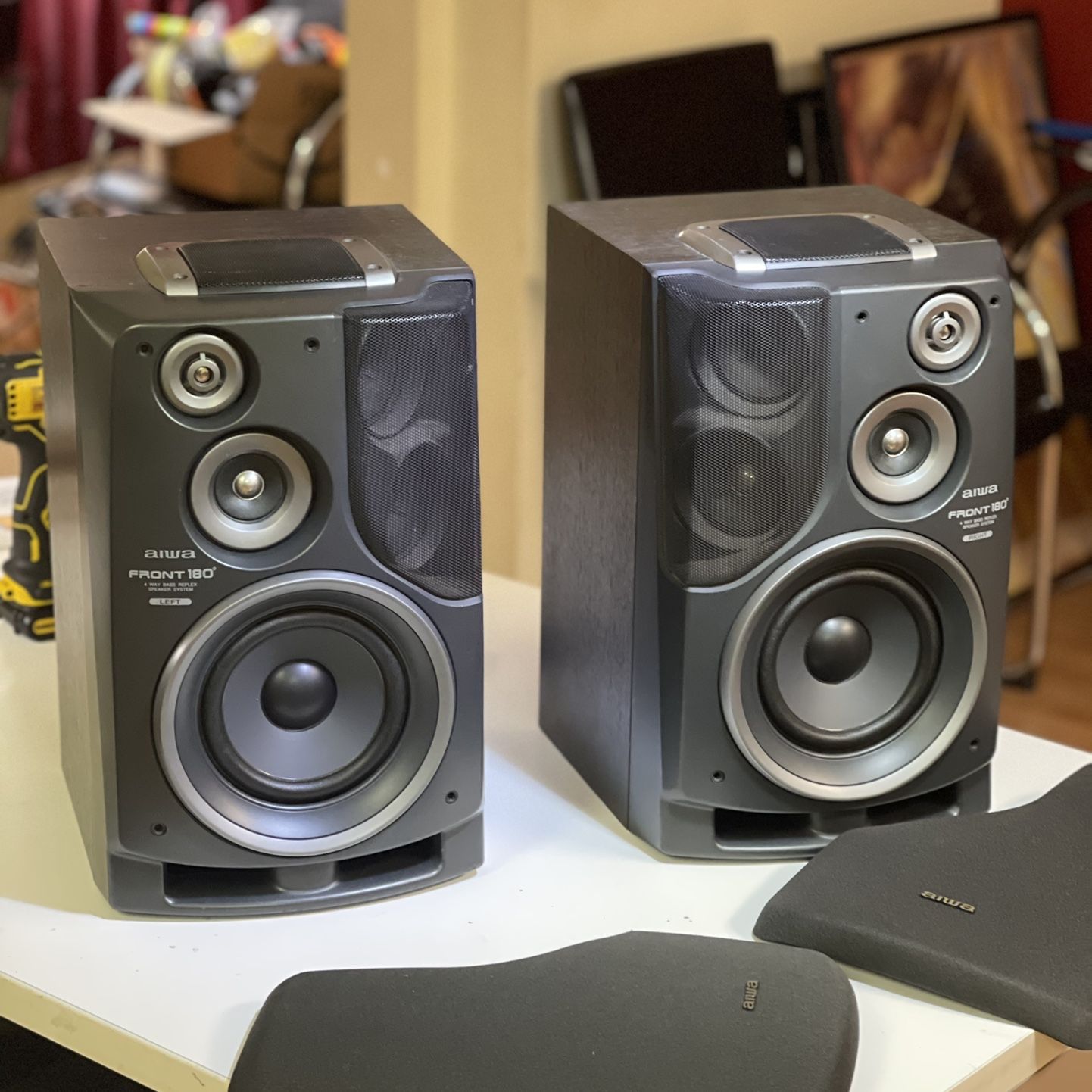 Aiwa Speakers