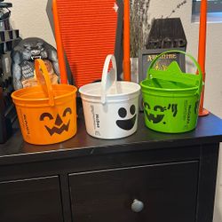 McDonald’s Halloween Buckets 