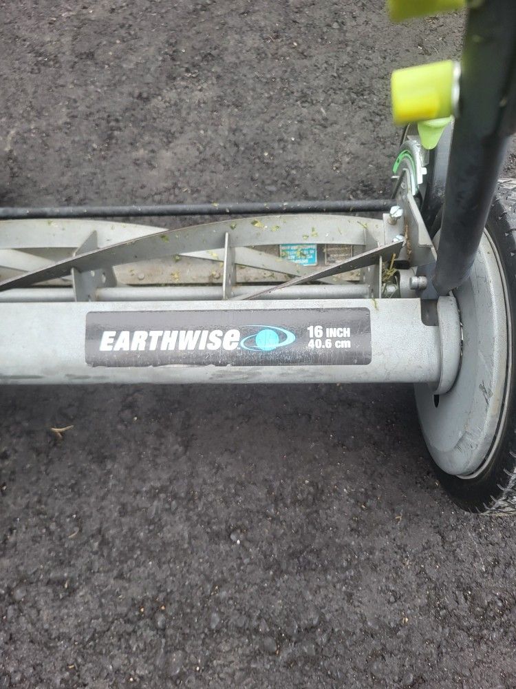 Earthwise Push Mower