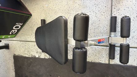 Abdominal crunch bench