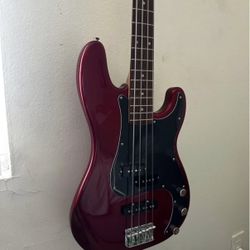 Fender Squier p bass - dark red