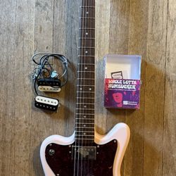 Squier Paranormal Pink Super Sonic w/ Whole Lotta Humbuckers